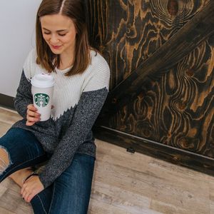 Image post by @shopfillyflair on Instagram