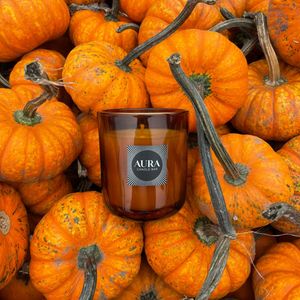 Image post by @auracandlebar on Instagram