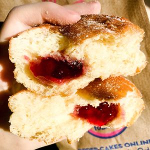 Image post by @nyfoodsharings on Instagram