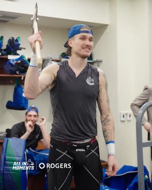 Video post by @Canucks on Twitter