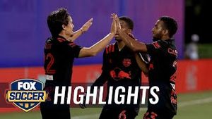 Video post by @FOX Soccer on YouTube