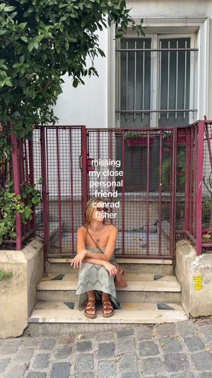 Video post by @clarakunning on TikTok