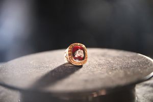 Image post by @Avalanche on Twitter/X