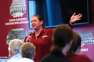 Image post by @UMassSoftball on Twitter