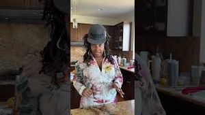 Video post by @thatchickangel on YouTube