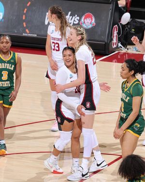 Image post by @stanfordwbb on Instagram