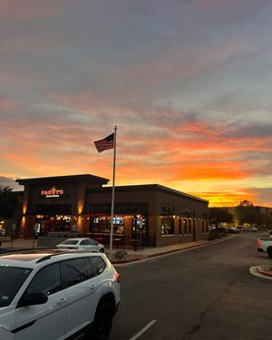 Image post by @parryspizza on Instagram