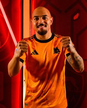 Image post by @officialasroma on Instagram