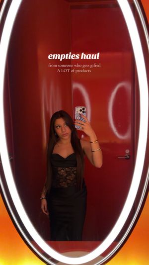 Video post by @_taniagrover on TikTok