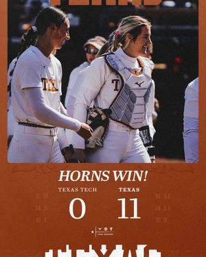 Image post by @TexasSoftball on Twitter
