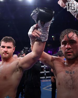 Image post by @daznboxing on Instagram