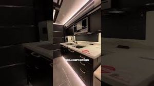 Video post by @lamesarecvan on YouTube