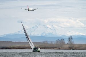 Image post by @theoregonian on Instagram