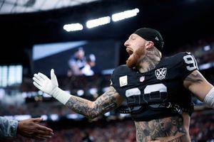 Image post by @raiders on Instagram