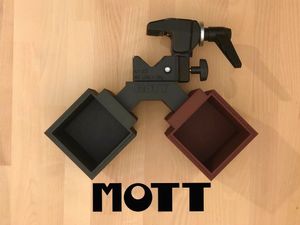 Image post by @mott_jp on Instagram