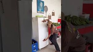 Video post by @sls on YouTube