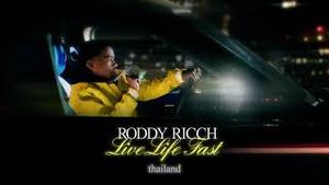 Video post by @roddyricch on YouTube