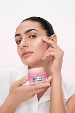 Video post by @lorealparis on TikTok
