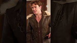 Video post by @reelshortapp on YouTube