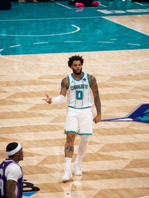 Image post by @shotwithgrace on Instagram