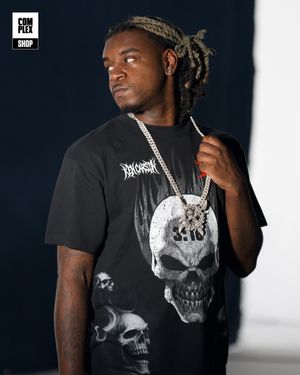 Image post by @complex on Instagram