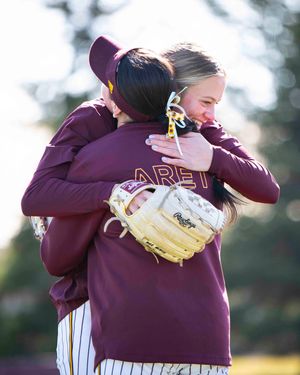 Image post by @cmichsoftball on Instagram