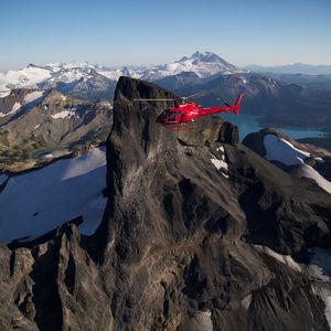 Image post by @whistlerblackcomb on Instagram