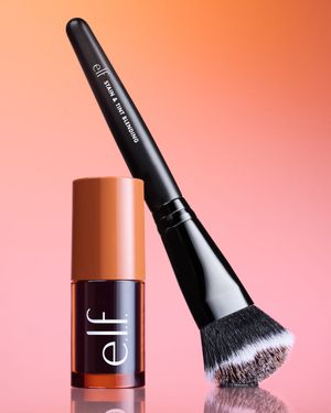 Image post by @elfcosmetics on Instagram