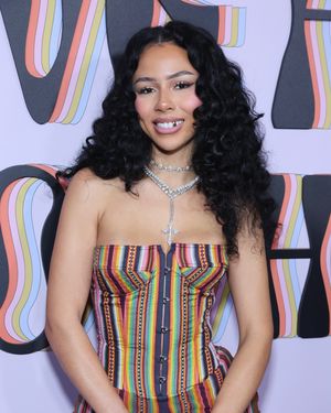 Image post by @femmeitforward on Instagram