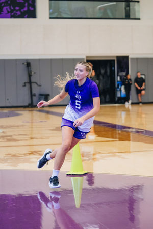 Image post by @sfa_wbb on Instagram