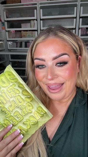 Video post by @beckymorganmakeup on TikTok