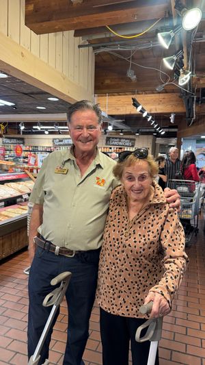 Image post by @stewleonards on Instagram