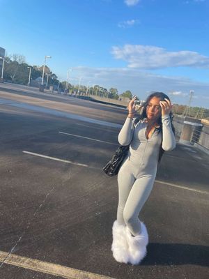 Video post by @alysacelia on TikTok