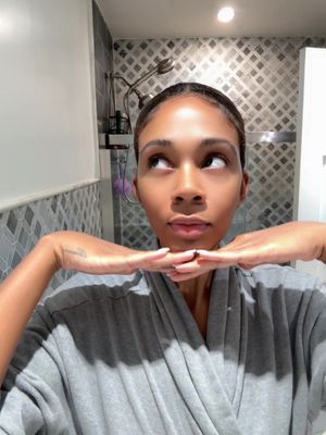 Video post by @liathelook on TikTok