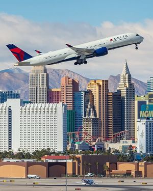 Image post by @deltaairlines_jp on Instagram