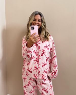 Image post by @georgeatasda on Instagram