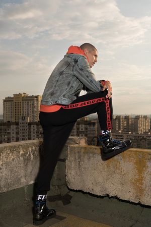 Image post by @DIESEL on Twitter