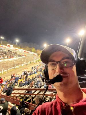 Image post by @joeylogano on Twitter