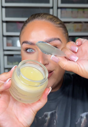 Video post by @beckymorganmakeup on TikTok