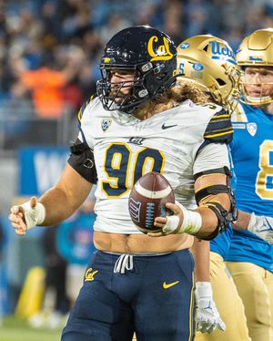 Image post by @cal_football on Instagram