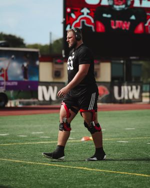 Image post by @uiw_football on Instagram
