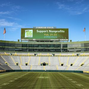 Image post by @lambeaufield on Instagram