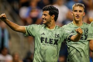 Image post by @heartoflafc on Instagram