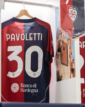 Image post by @cagliaricalcio on Instagram