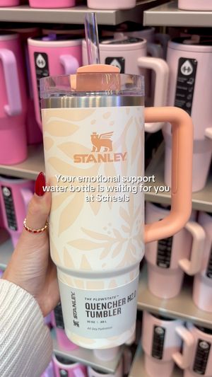 Video post by @WoodlandHillsMall on Facebook