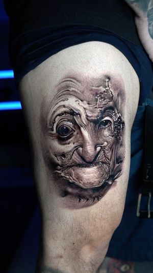 Video post by @skindesigntattoos on Instagram