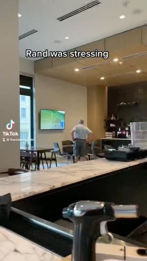 Video post by @thesilentgolfer on Instagram