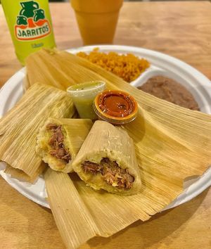 Image post by @rojosmexicanfood on Instagram