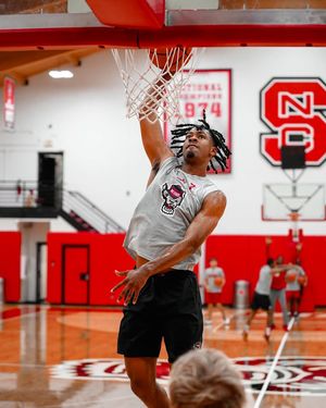 Image post by @packmensbball on Instagram