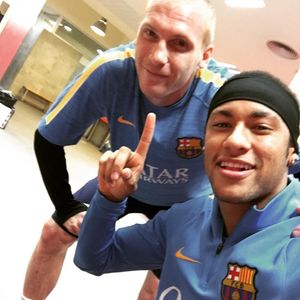 Image post by @neymarjr on Instagram